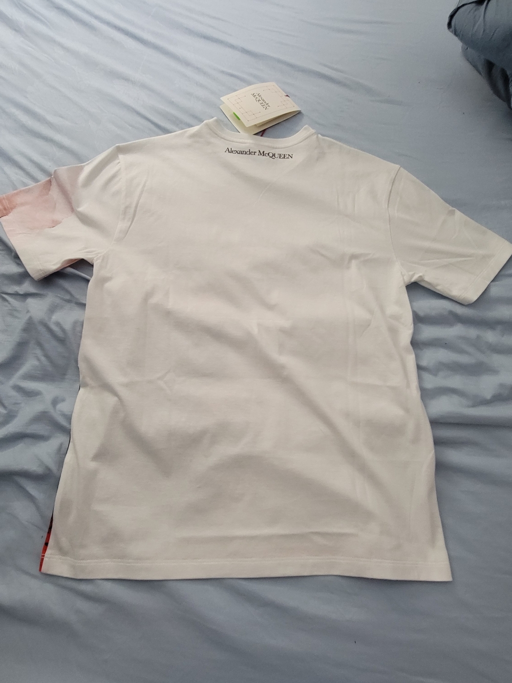Alexander McQueen White Tee with Pink & Red Graphic - Picture 3 of 3